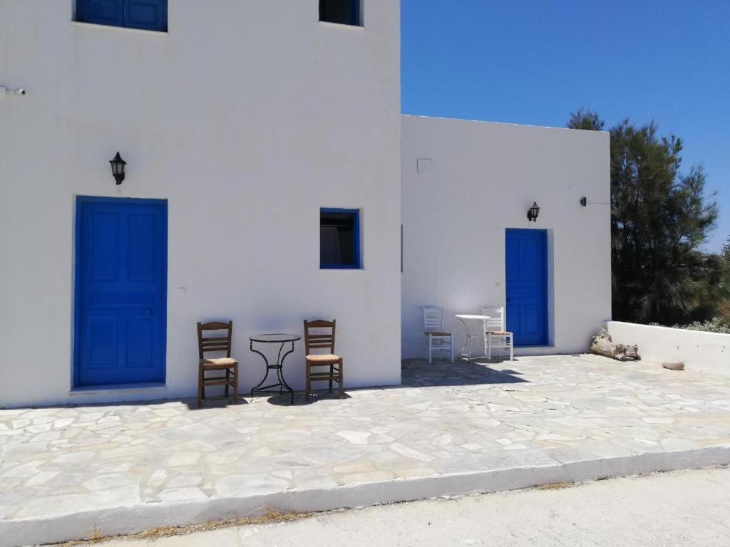 Papikinou Studios Adamantas  Exteriér fotografie